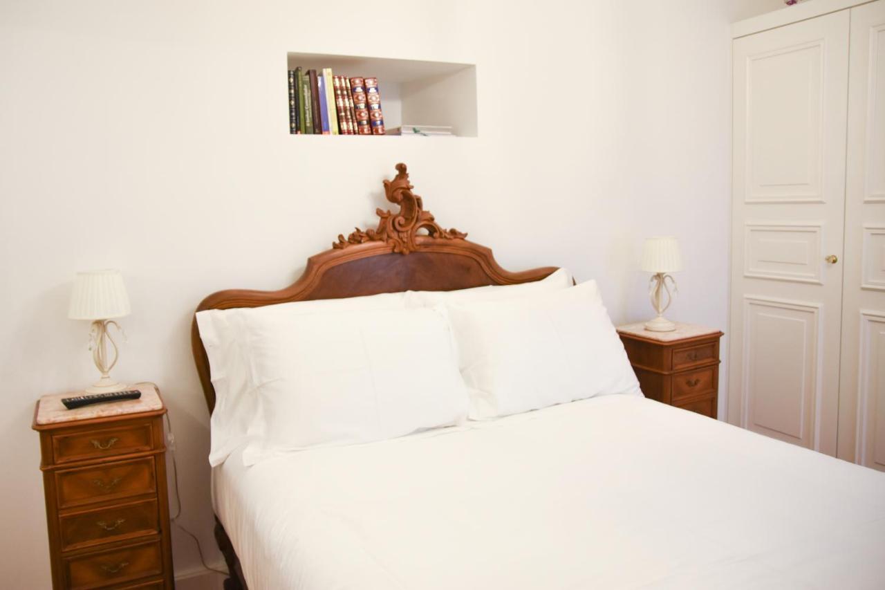Sra Da Oliveira Solar Heritage Leiria Room photo