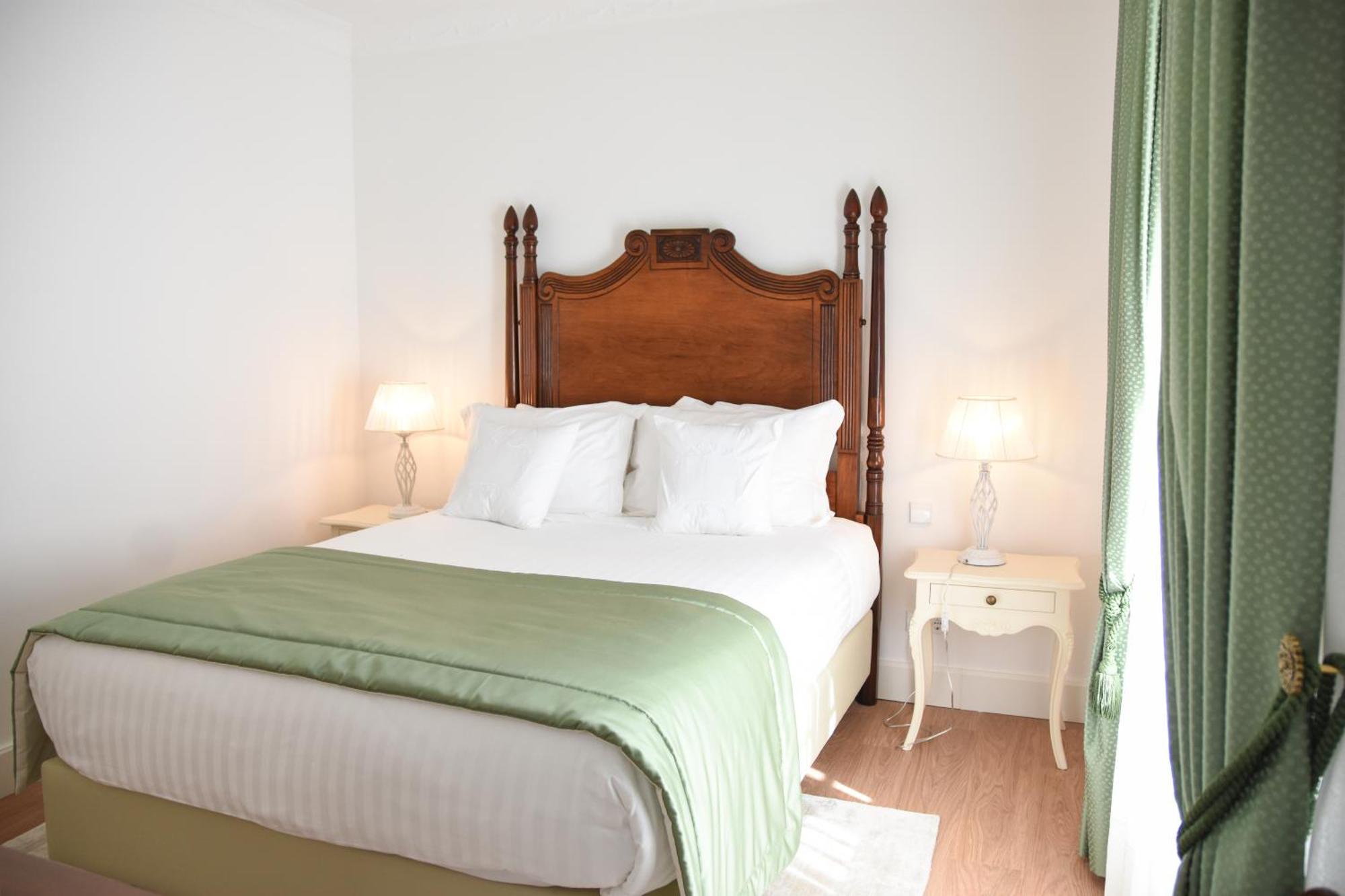 Sra Da Oliveira Solar Heritage Leiria Room photo