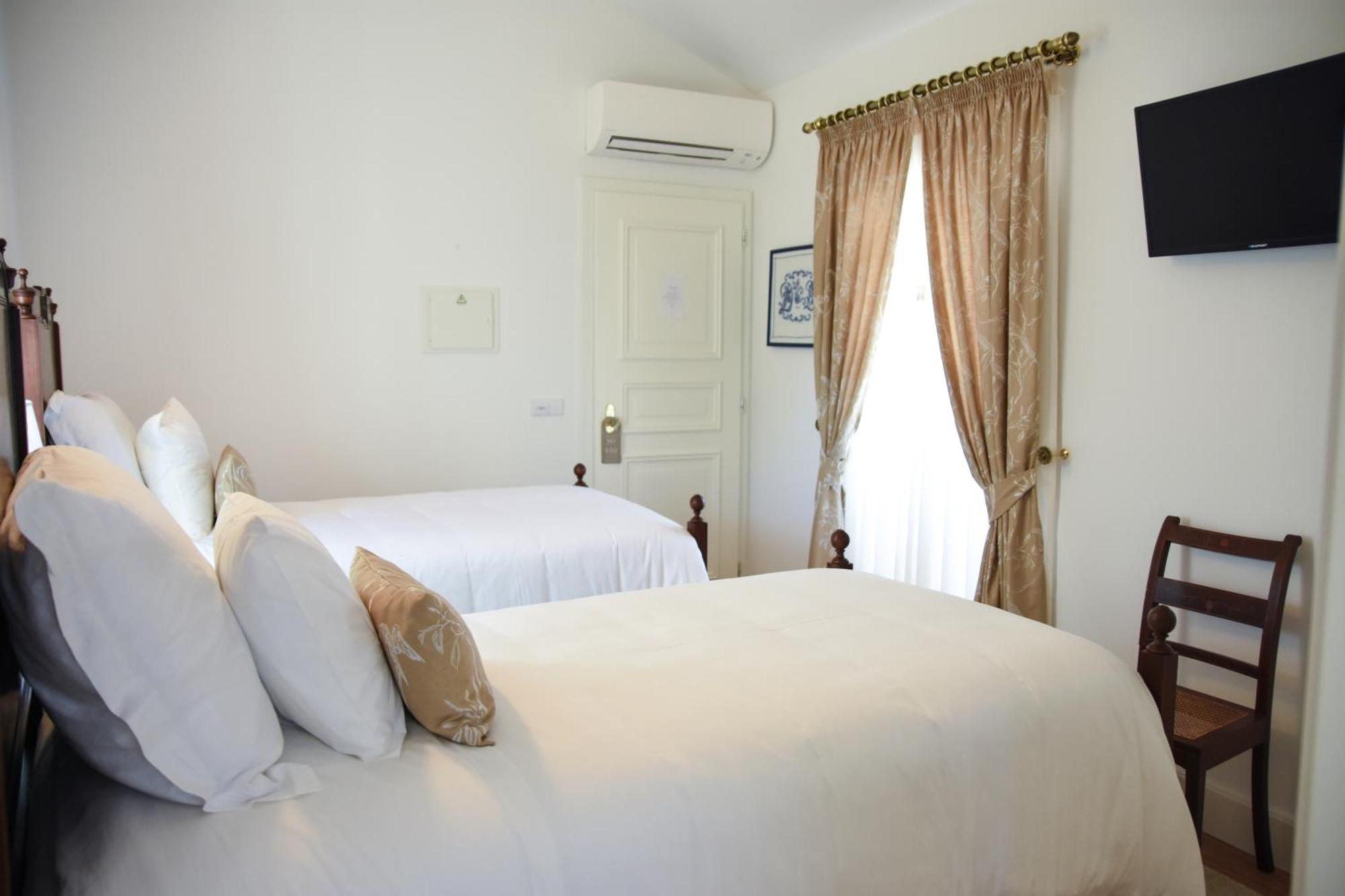 Sra Da Oliveira Solar Heritage Leiria Room photo